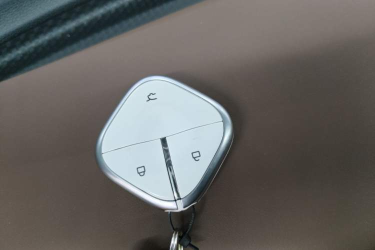 Used Wuling Bingo 2024 333 km Enjoyment Version Interior 1
