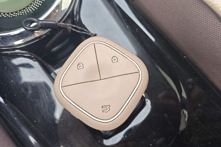 Used Wuling Bingo 2024 333 km Enjoyment Version Interior 1