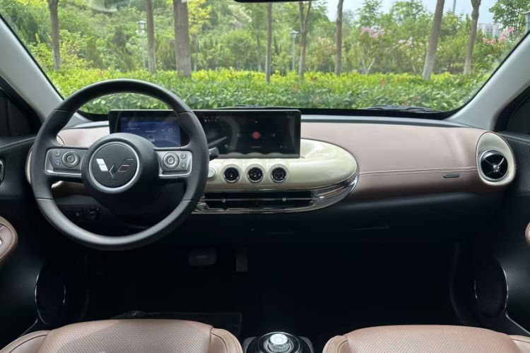 Used Wuling Bingo 2024 333 km Enjoyment Version Interior 2