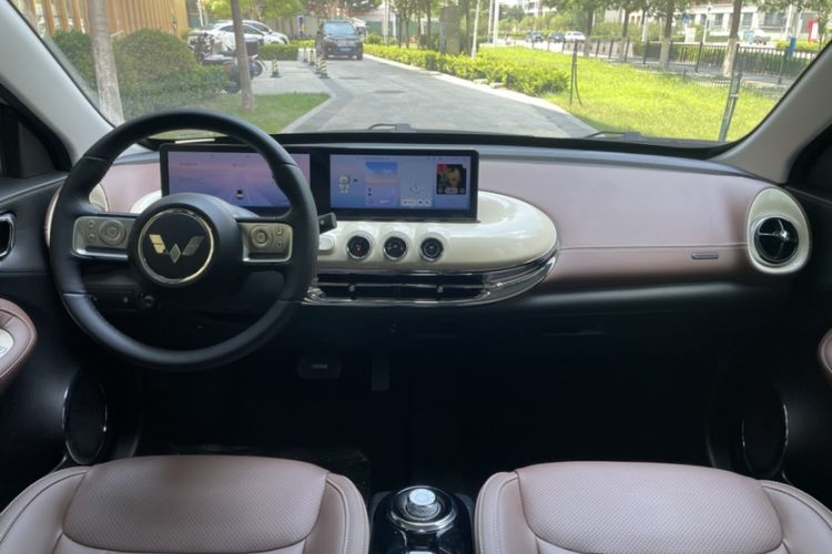 Used Wuling Bingo 2024 333 km Lingxi Connected Version Interior 2