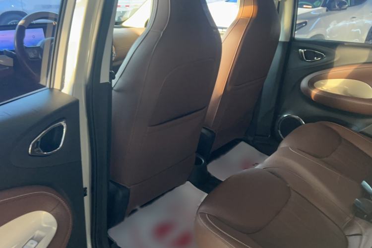Used Wuling Bingo 2024 333 km Lingxi Connected Version Interior 2