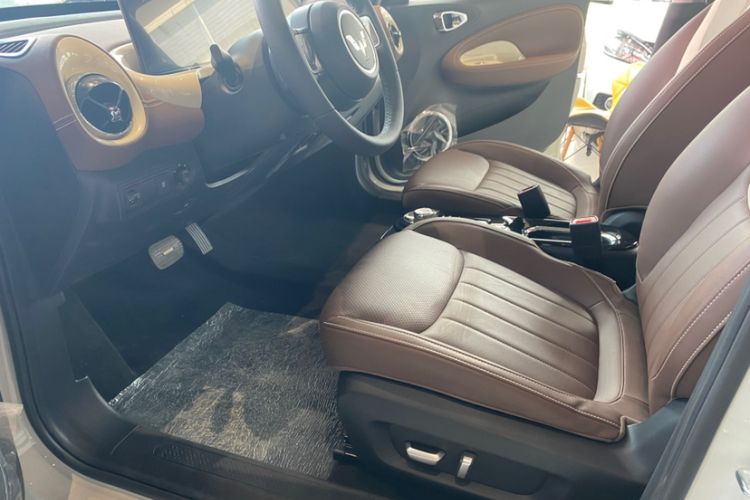Used Wuling Bingo 2024 333 km Lingxi Connected Version Interior 2