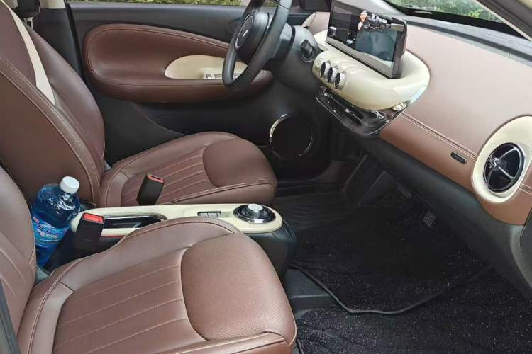 Used Wuling Bingo 2024 333 km Enjoyment Version Interior 2