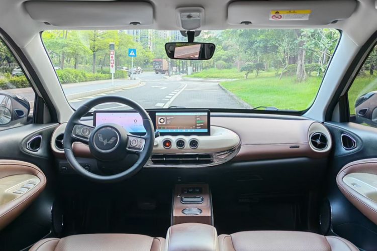 Used Wuling Bingo 2024 333 km Lingxi Connected Version Interior 2