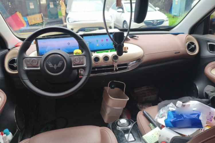 Used Wuling Bingo 2024 333 km Lingxi Connected Version Interior 2