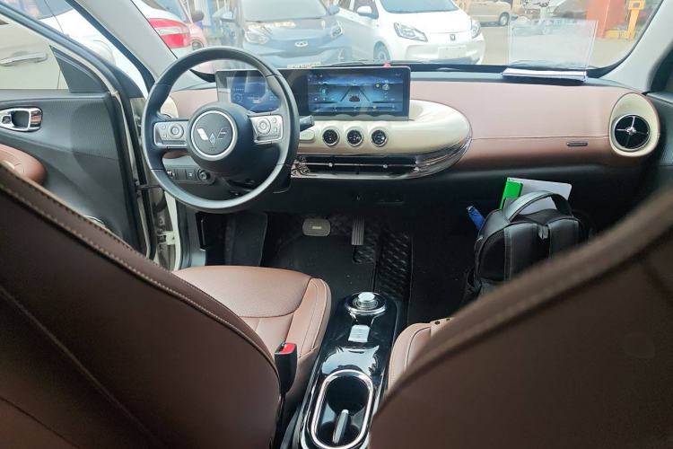 Used Wuling Bingo 2024 333 km Enjoyment Version Interior 2