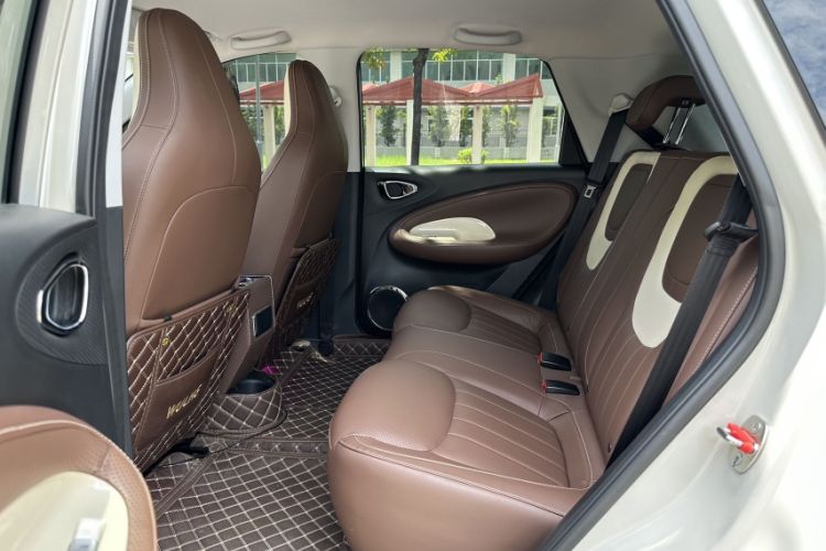 Used Wuling Bingo 2024 333 km Enjoyment Version Interior 3