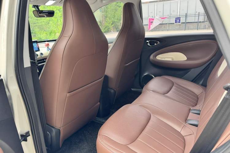 Used Wuling Bingo 2024 333 km Lingxi Connected Version Interior 3