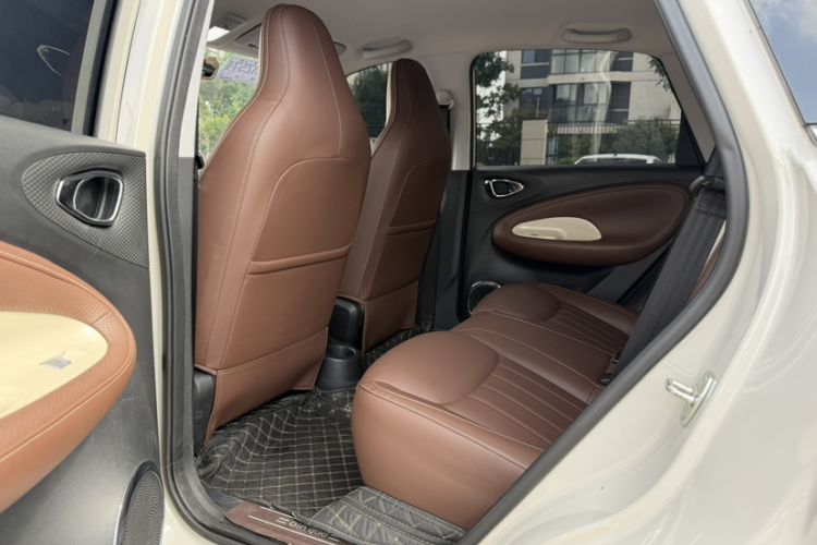 Used Wuling Bingo 2024 333 km Enjoyment Version Interior 3
