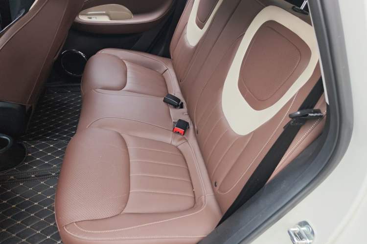 Used Wuling Bingo 2024 333 km Enjoyment Version Interior 4