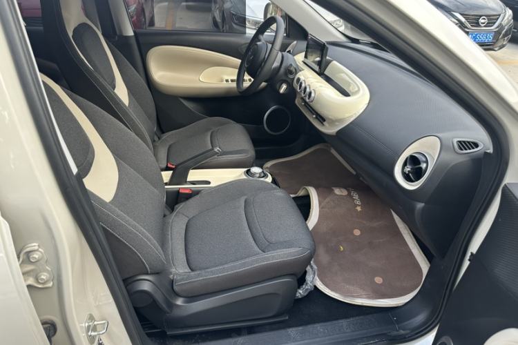 Used Wuling Bingo 2024 203km Light Edition Interior 4