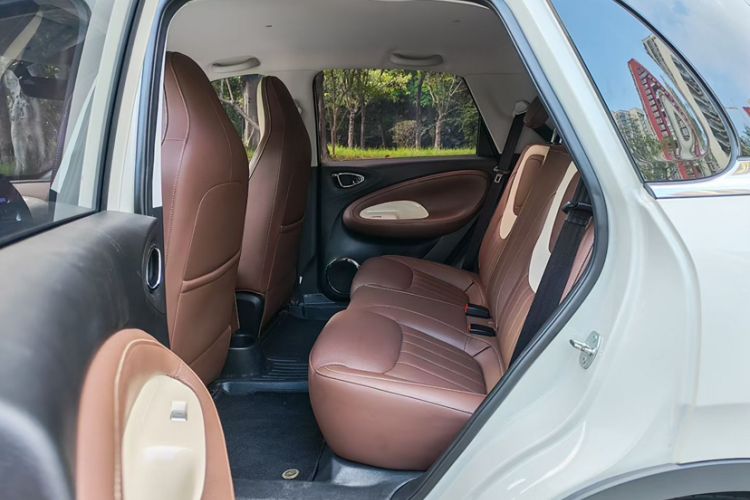 Used Wuling Bingo 2024 333 km Lingxi Connected Version Interior 4
