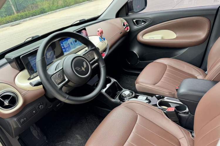 Used Wuling Bingo 2024 333 km Lingxi Connected Version Interior 4