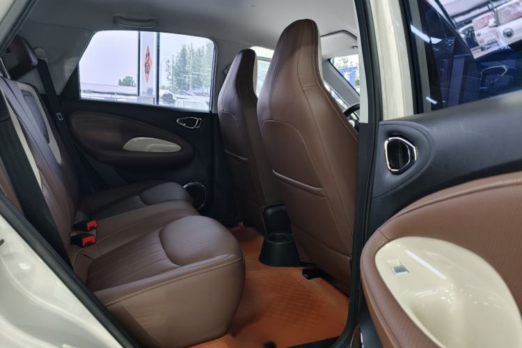 Used Wuling Bingo 2024 333 km Enjoyment Version Interior 5