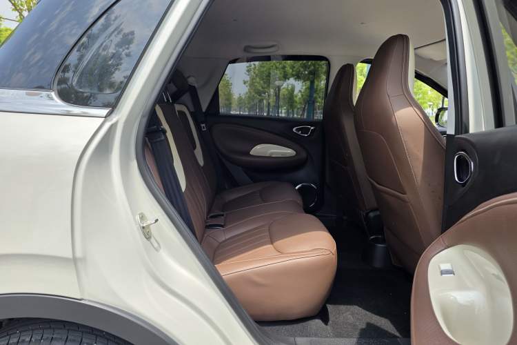 Used Wuling Bingo 2024 333 km Enjoyment Version Interior 6