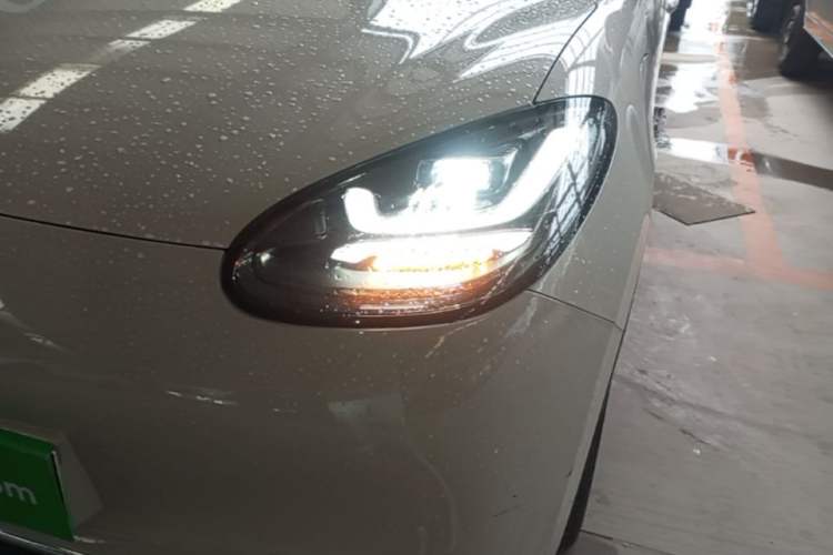 Used Wuling Bingo 2024 333 km Enjoyment Version Left Front Headlight