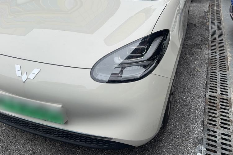 Used Wuling Bingo 2024 410 km Lingxi Deluxe Edition Left Front Headlight