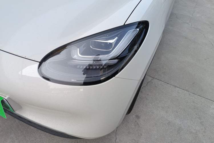 Used Wuling Bingo 2024 333 km Enjoyment Version Left Front Headlight