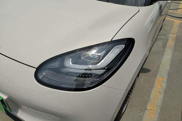 Used Wuling Bingo 2024 333 km Enjoyment Version Left Front Headlight