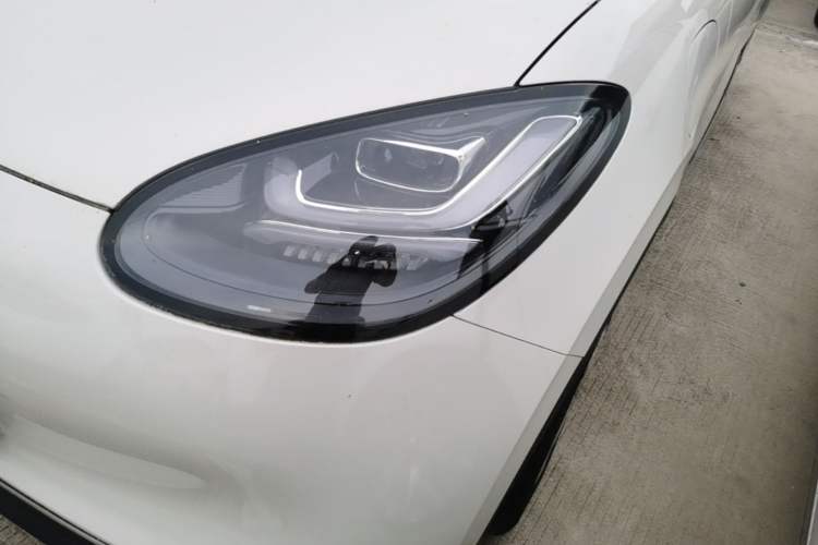 Used Wuling Bingo 2024 333 km Enjoyment Version Left Front Headlight