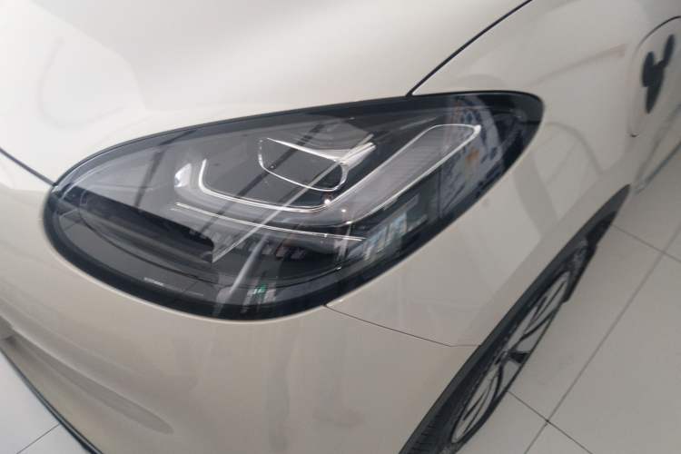 Used Wuling Bingo 2024 333 km Enjoyment Version Left Front Headlight