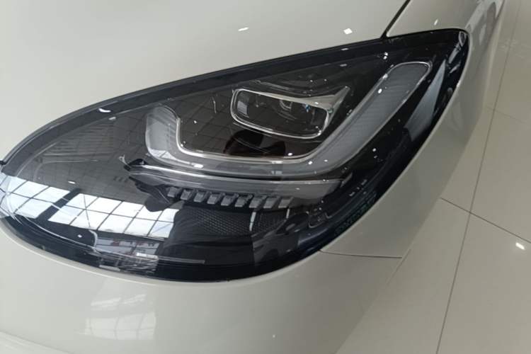 Used Wuling Bingo 2024 333 km Enjoyment Version Left Front Headlight