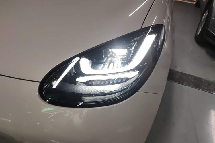 Used Wuling Bingo 2024 333 km Enjoyment Version Left Front Headlight