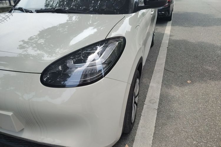 Used Wuling Bingo 2024 333 km Lingxi Connected Version Left Front Headlight