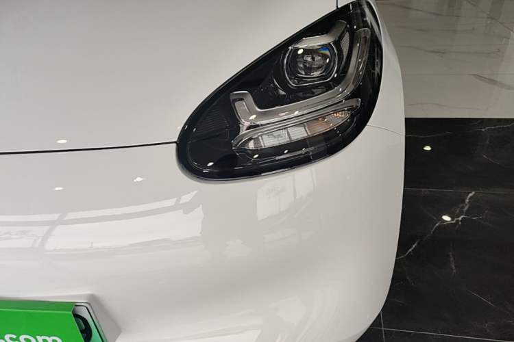 Used Wuling Bingo 2024 203km Light Edition Left Front Headlight
