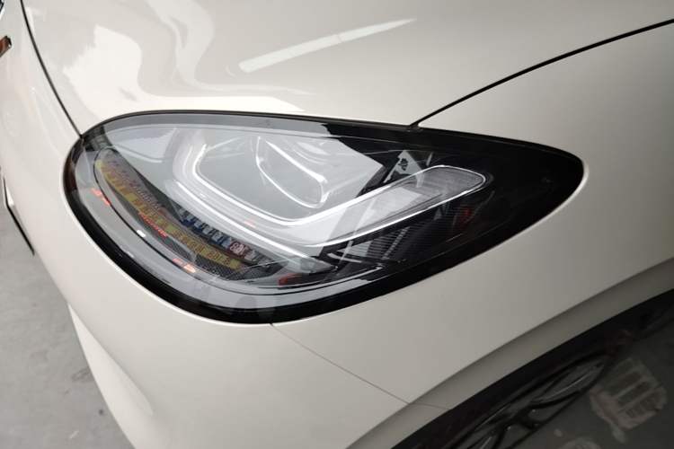 Used Wuling Bingo 2024 333 km Lingxi Connected Version Left Front Headlight