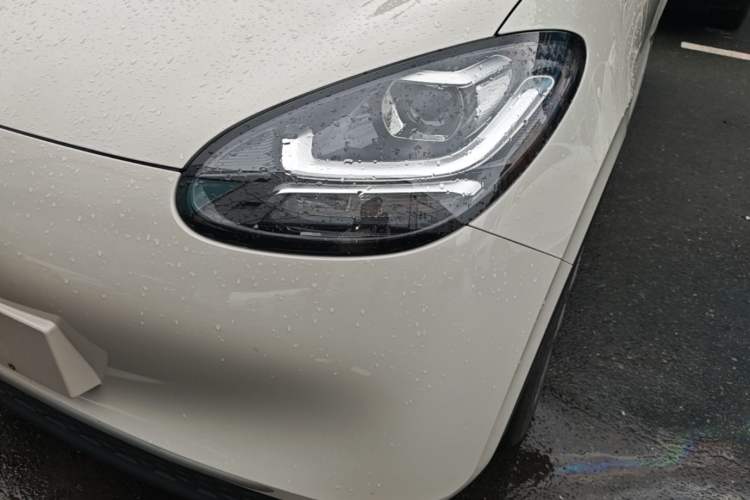 Used Wuling Bingo 2024 203km Light Edition Left Front Headlight