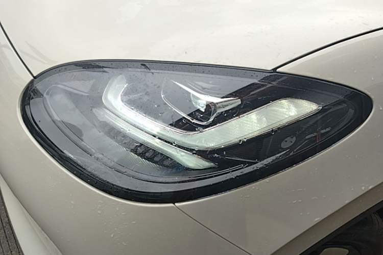 Used Wuling Bingo 2024 333 km Enjoyment Version Left Front Headlight