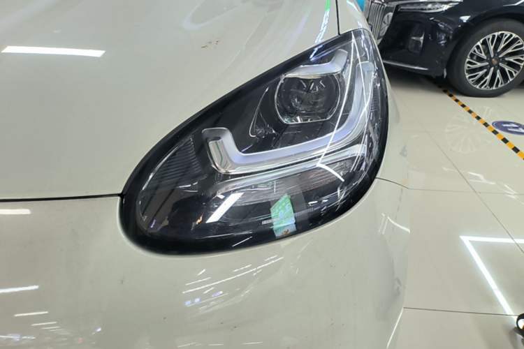 Used Wuling Bingo 2024 203km Light Edition Left Front Headlight