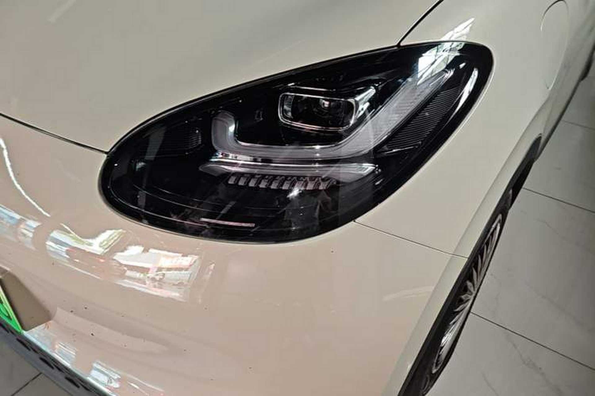 Used Wuling Bingo 2024 333 km Lingxi Connected Version Left Front Headlight