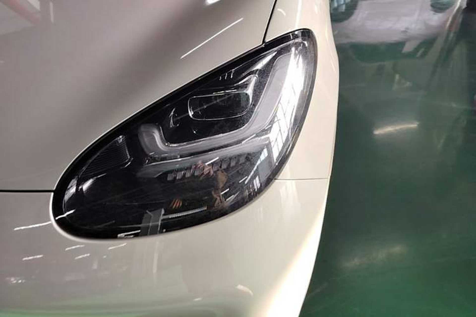 Used Wuling Bingo 2024 333 km Lingxi Connected Version Left Front Headlight
