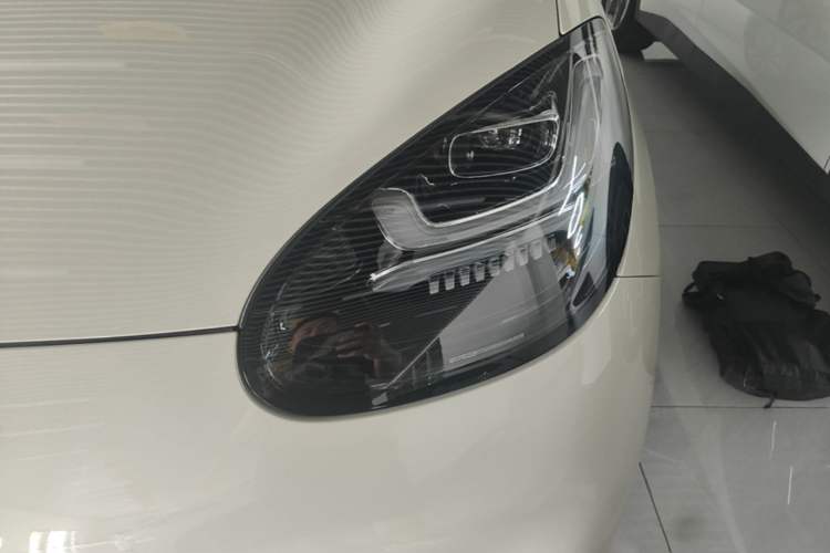 Used Wuling Bingo 2024 333 km Enjoyment Version Left Front Headlight
