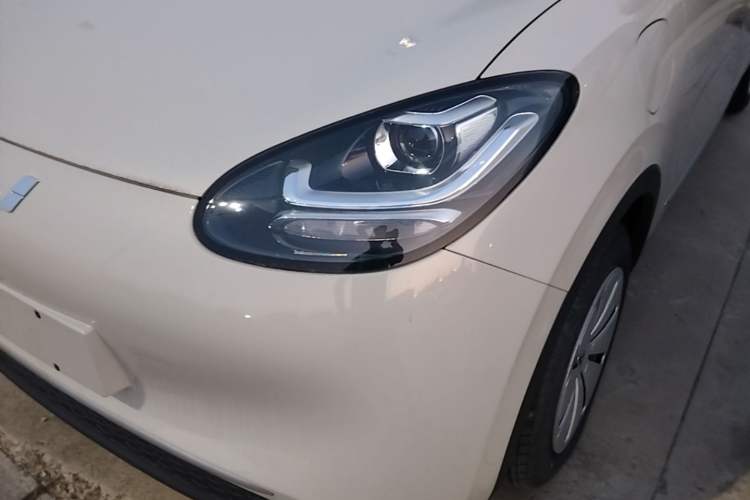 Used Wuling Bingo 2024 203km Light Edition Left Front Headlight