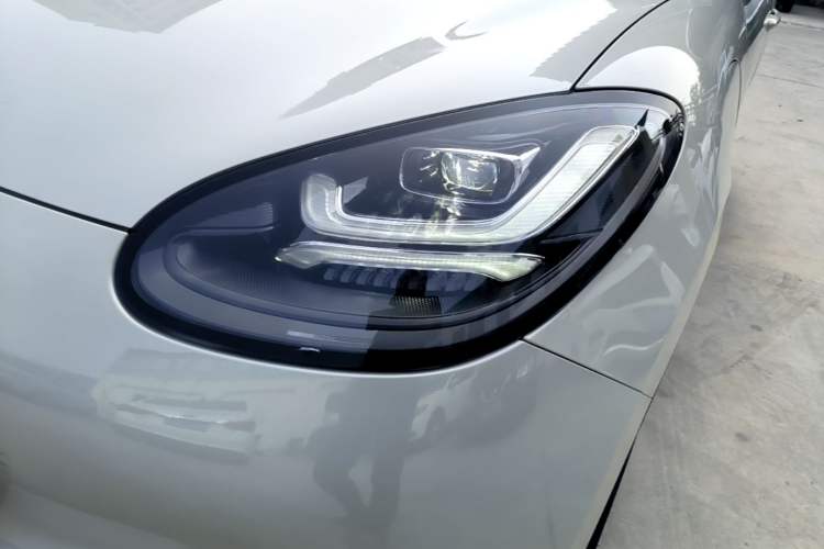 Used Wuling Bingo 2024 333 km Enjoyment Version Left Front Headlight
