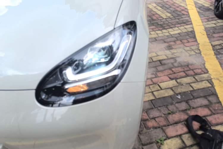 Used Wuling Bingo 2024 203km Light Edition Left Front Headlight