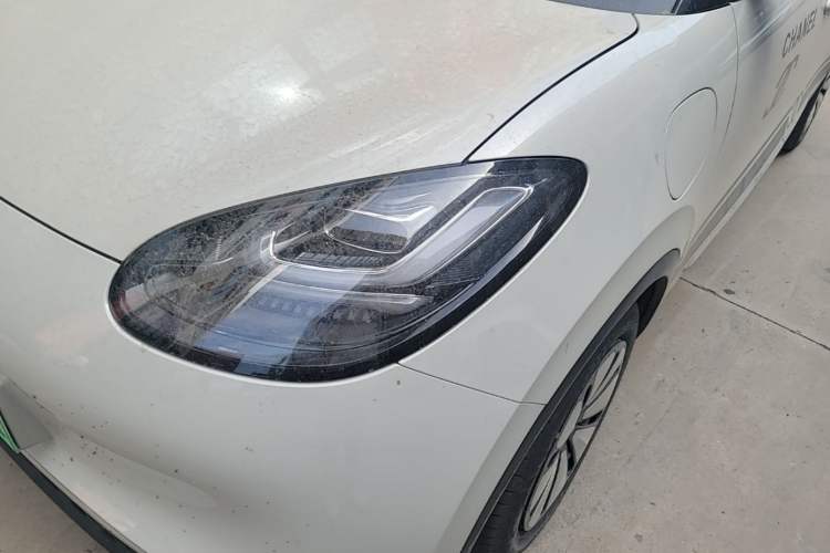 Used Wuling Bingo 2024 333 km Lingxi Connected Version Left Front Headlight