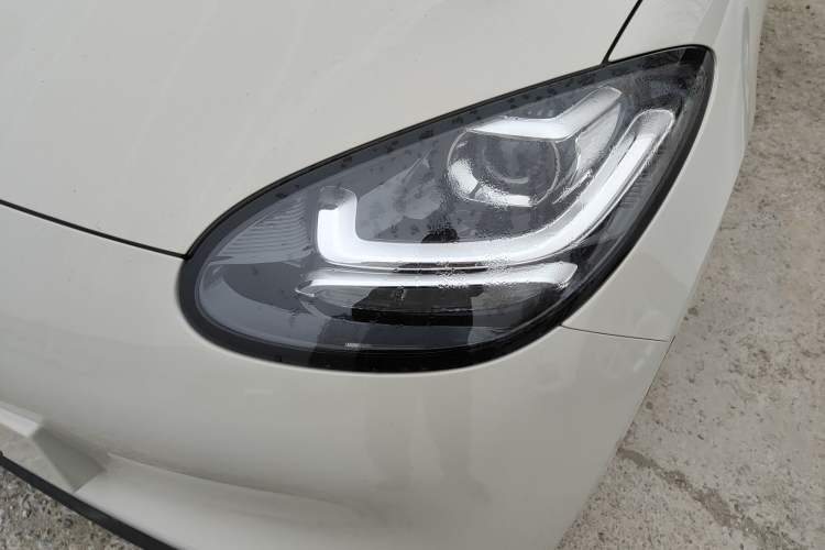 Used Wuling Bingo 2024 203km Light Edition Left Front Headlight
