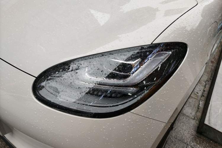 Used Wuling Bingo 2024 333 km Enjoyment Version Left Front Headlight