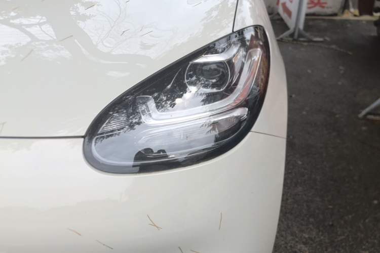 Used Wuling Bingo 2024 203km Light Edition Left Front Headlight