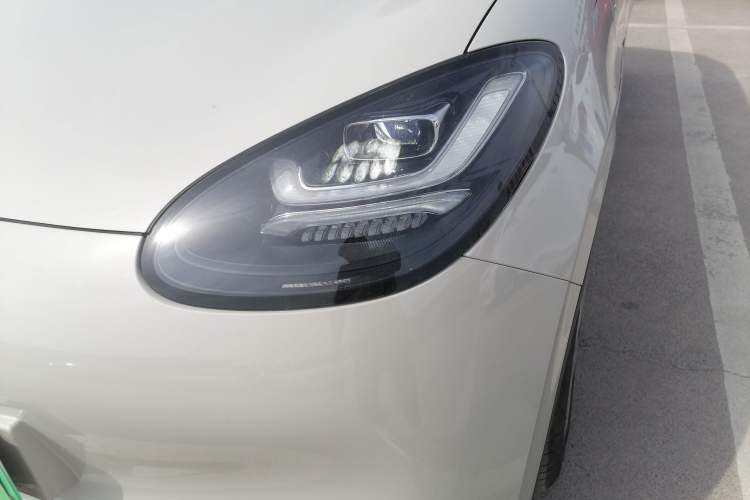 Used Wuling Bingo 2024 333 km Enjoyment Version Left Front Headlight