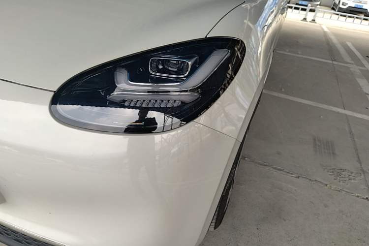 Used Wuling Bingo 2024 333 km Enjoyment Version Left Front Headlight