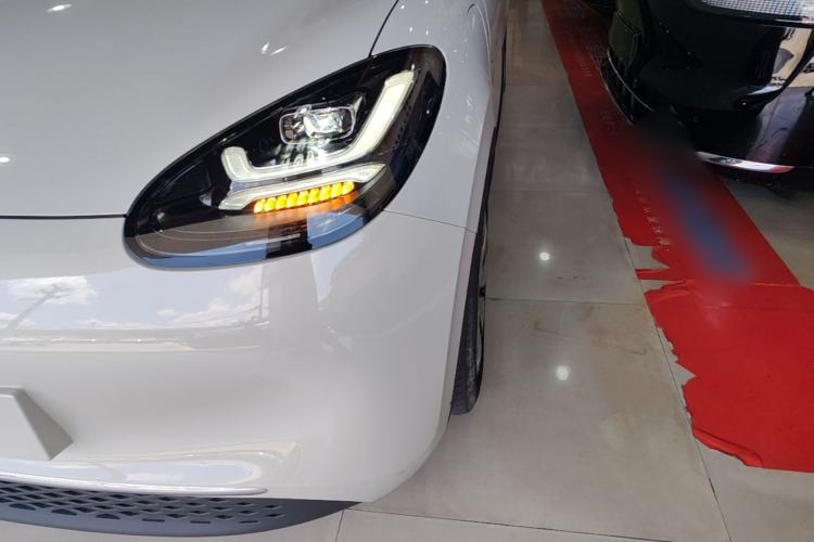 Used Wuling Bingo 2024 333 km Lingxi Connected Version Left Front Headlight