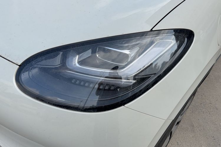 Used Wuling Bingo 2024 333 km Enjoyment Version Left Front Headlight