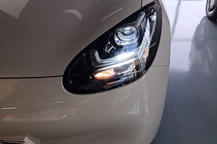 Used Wuling Bingo 2024 203km Light Edition Left Front Headlight