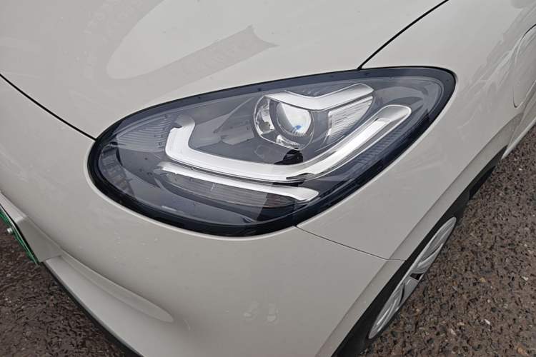 Used Wuling Bingo 2024 203km Light Edition Left Front Headlight