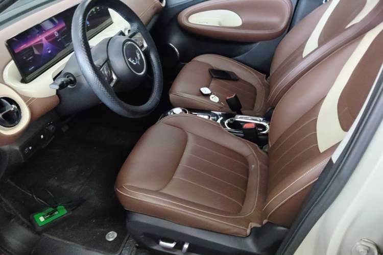 Used Wuling Bingo 2024 333 km Lingxi Connected Version Left Front Seat